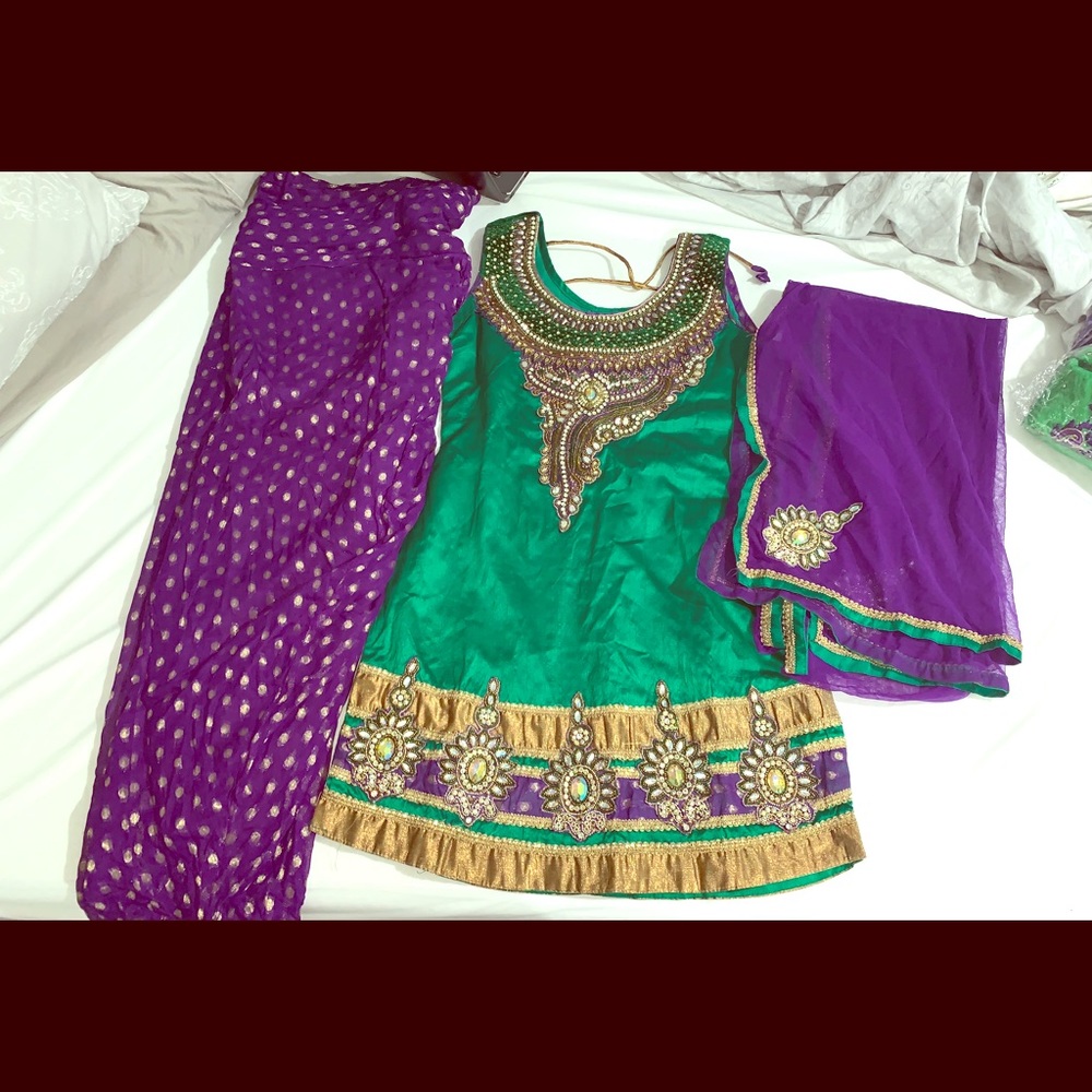Party wear salwar pant suit
